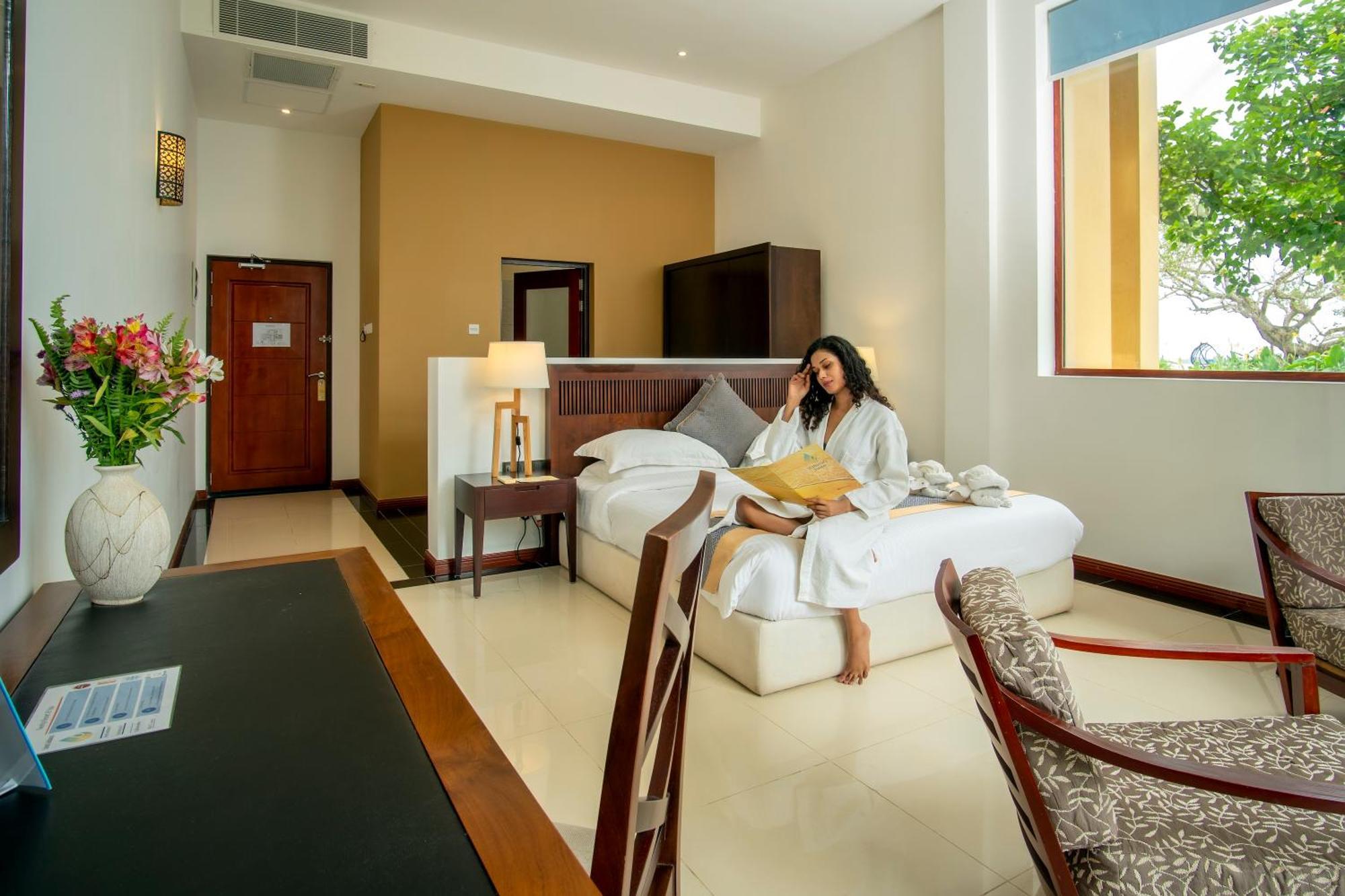 Sooriya Resort & Spa Tangalle Buitenkant foto