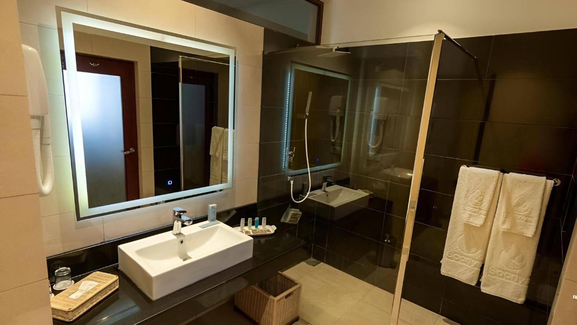 Sooriya Resort & Spa Tangalle Buitenkant foto